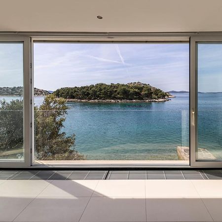 Casa Mano Tribunj With Beach Eksteriør bilde