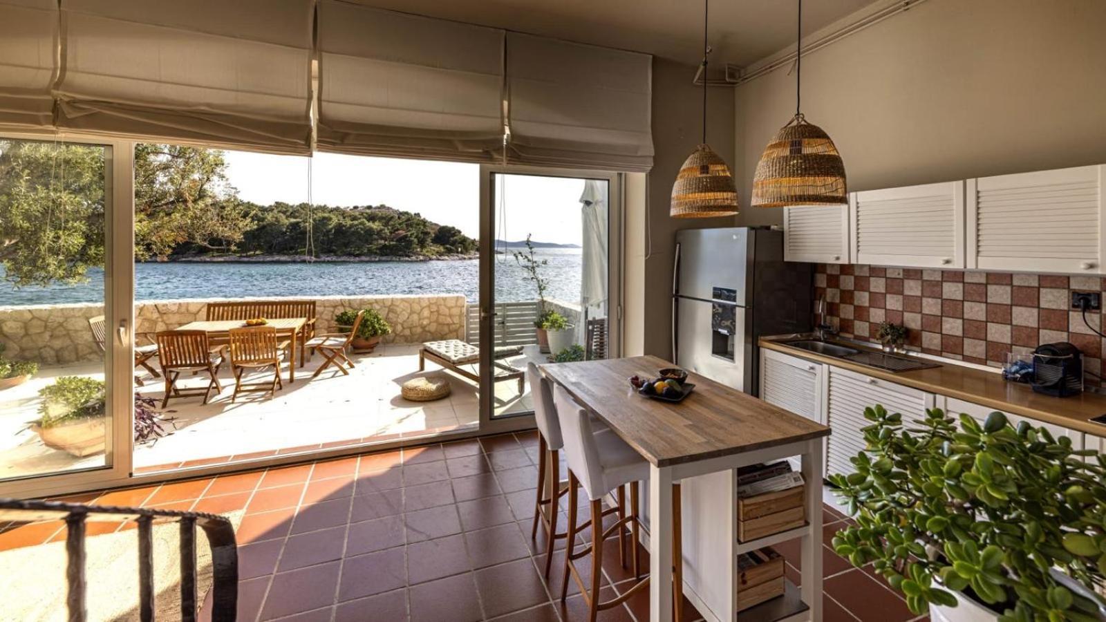 Casa Mano Tribunj With Beach Eksteriør bilde